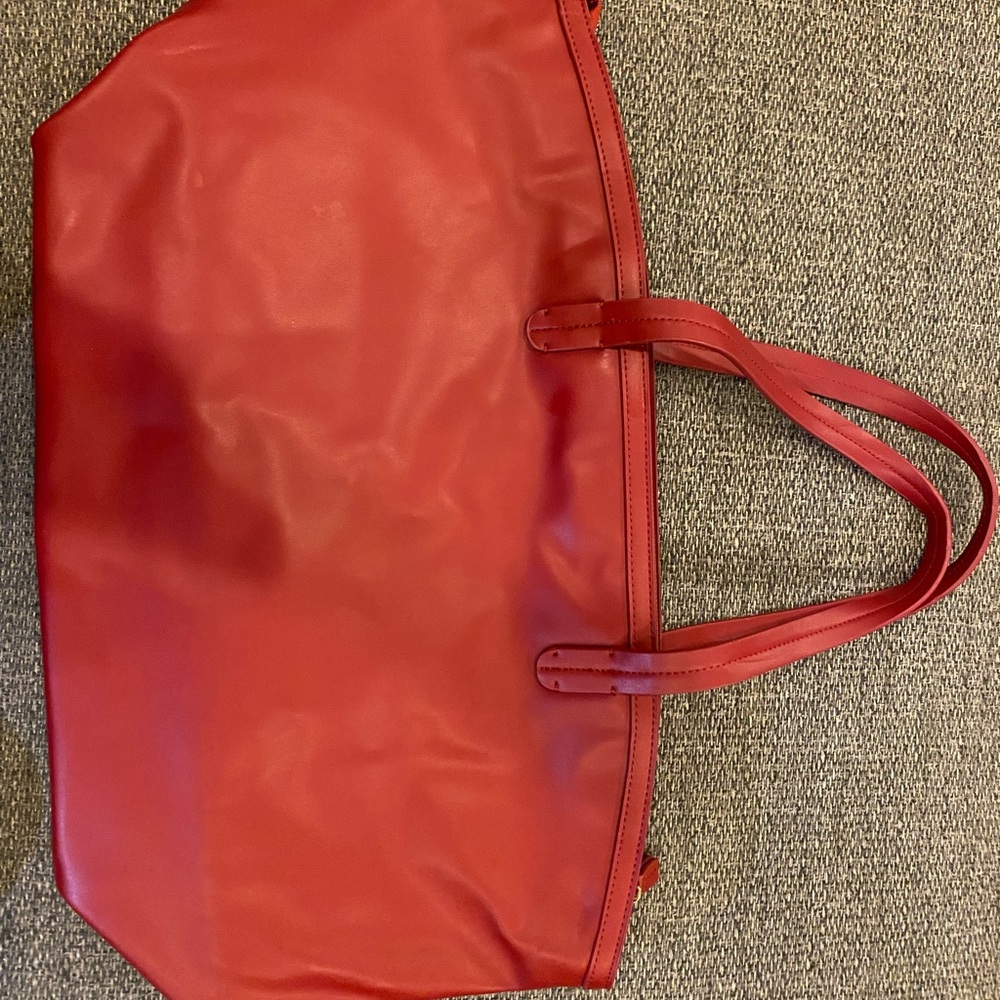 Chic Red Vegan Leather Tote Bag